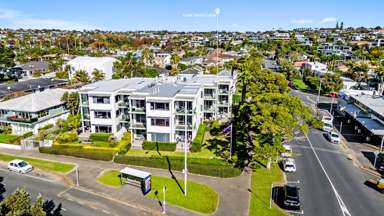 1/245C Tamaki Drive_1