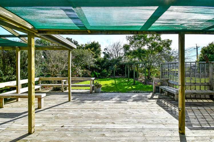 74 Woodhouse Road Patumahoe_39