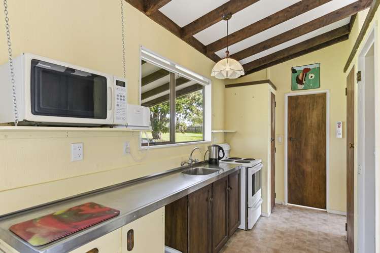 29 Sarah Street Waikawa Beach_10