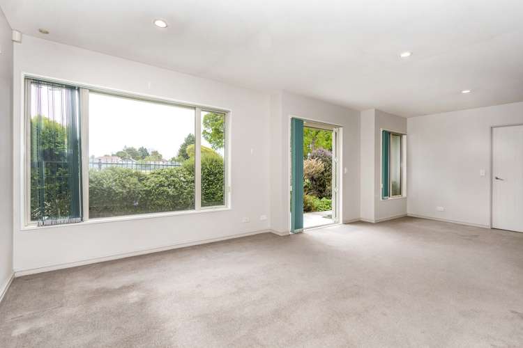 14 Woodfield Lane Redwood_6