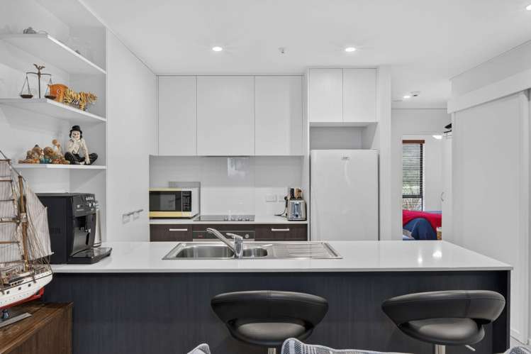 49/8 Thompson Park Road Mount Wellington_8