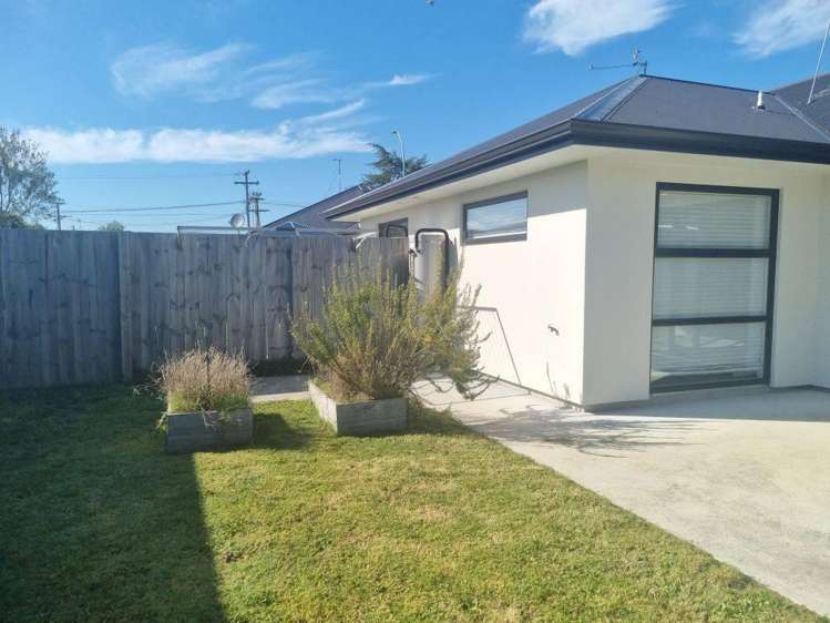 4/2 Opal Place Chartwell_2