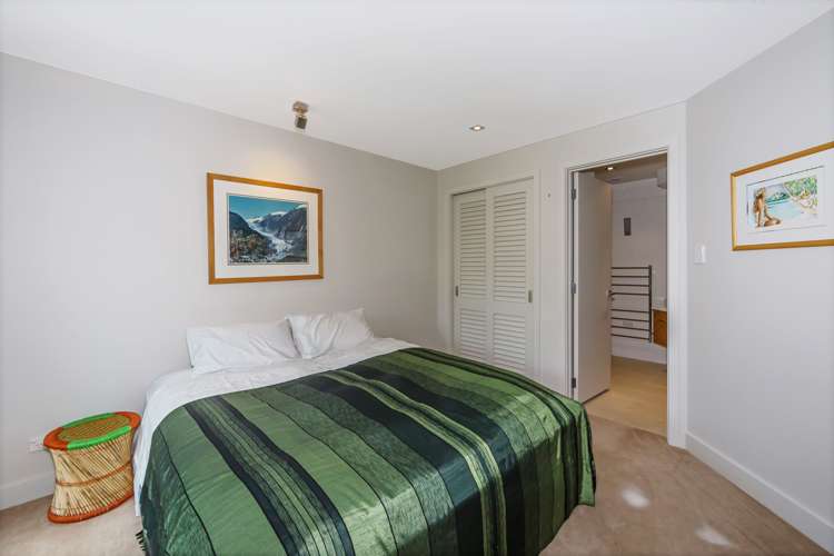 18 Little Compton Mews Snells Beach_11