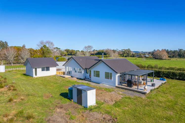 34 Brookvale Lane Taupaki_21