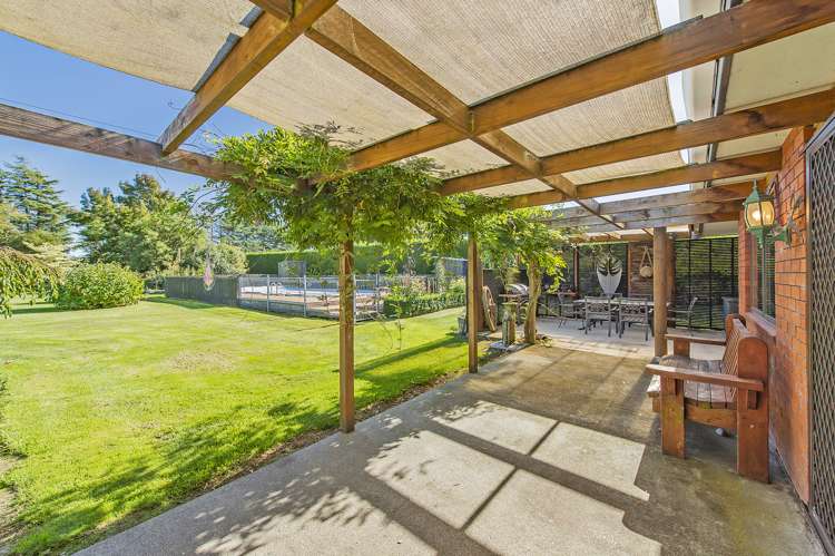 32 Warrens Road Darfield_18