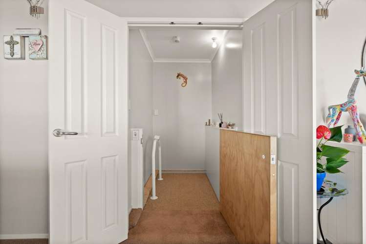 43 Seaview Road Cable Bay_17