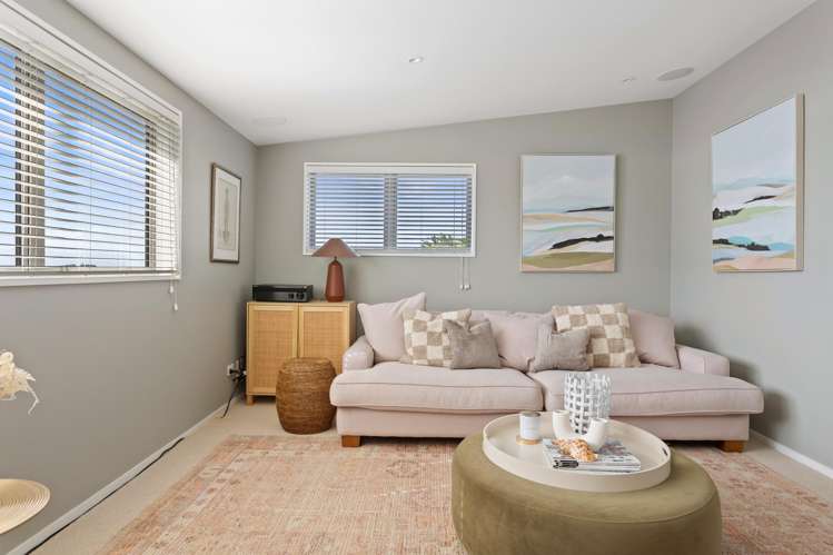 11 Te Awakura Terrace Mount Pleasant_26