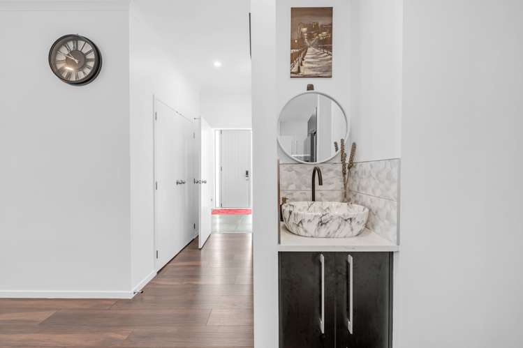 10 Toropapa Close Takanini_21