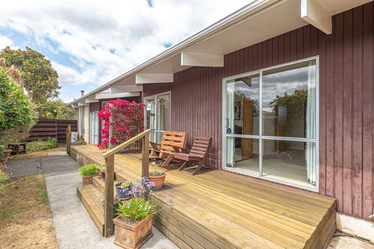 4 Exeter Crescent Springvale_16