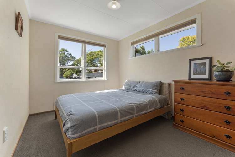 2 Oban Place Awapuni_12