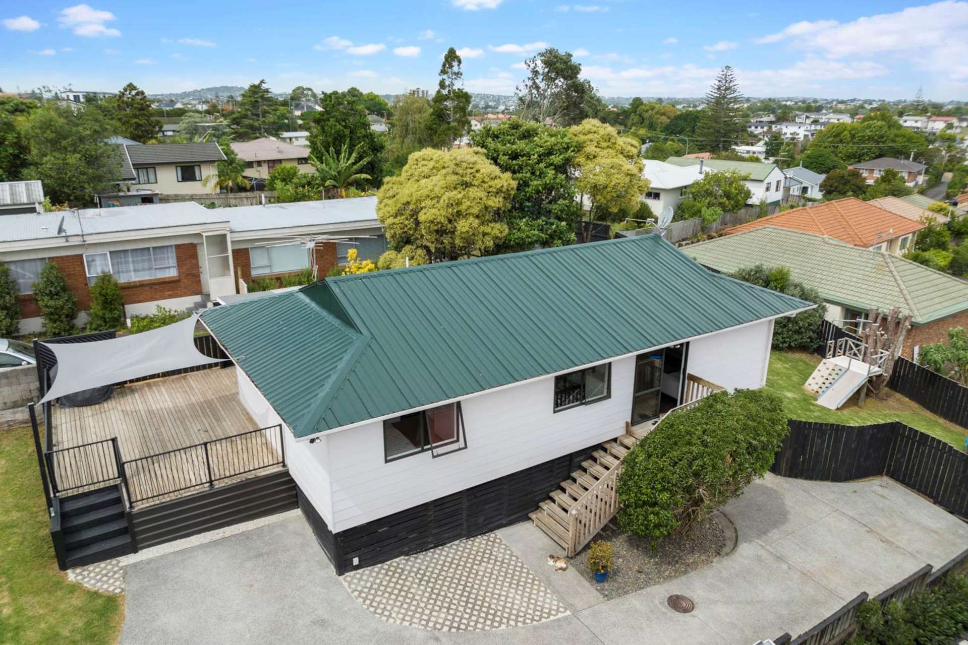 21a Tahi Terrace Glen Eden_0