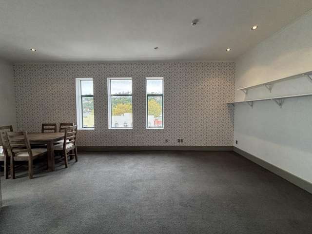 25/2 Victoria Ave City Centre_2