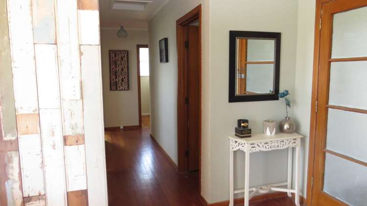 21 Melba Street Beach Haven_12