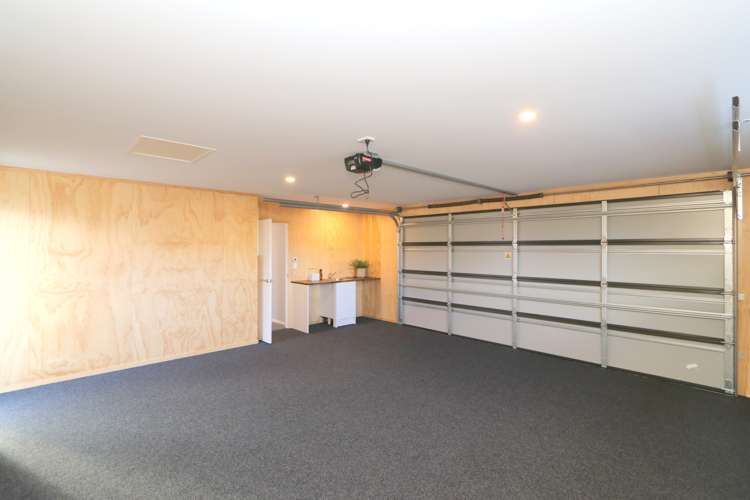 32a Avenal Street Avenal_23