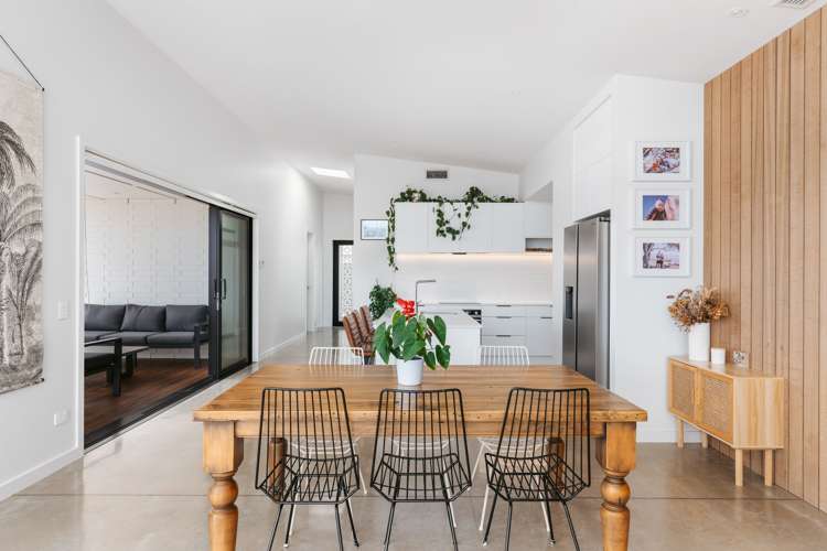 5 Royal Crescent Papamoa_10