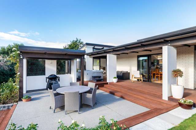 Executive Entertainer | Space, Style & Seclusion