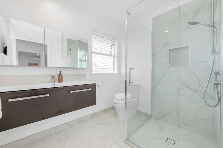 16 Cadwil Drive Beachlands_18