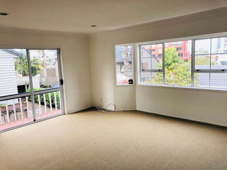 2/7 Campbell Road Takapuna_8