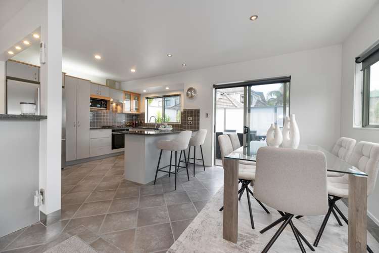 12 Francis Curtis Avenue Blockhouse Bay_7