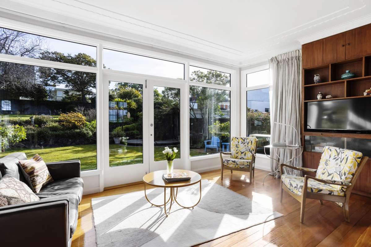 8 Neidpath Road_5