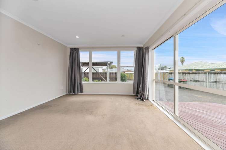 5 Meredith Street Blockhouse Bay_9