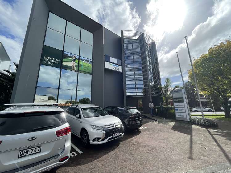 1 Broadway Newmarket_10