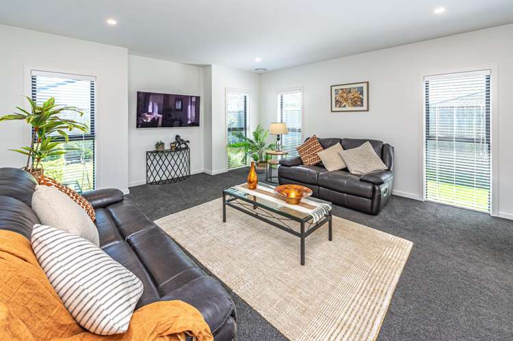 4 Simon Street Tawhero_3