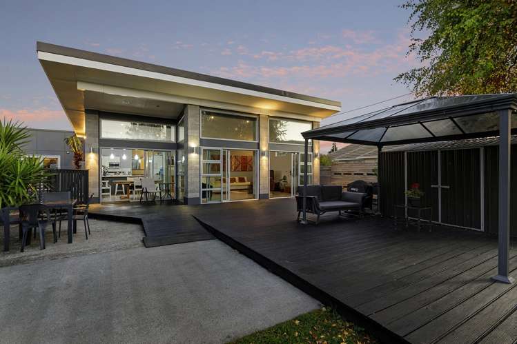 535 Fergusson Drive Trentham_1