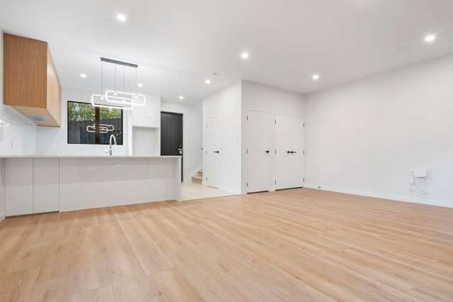 3/10 Alexander Avenue Torbay_3
