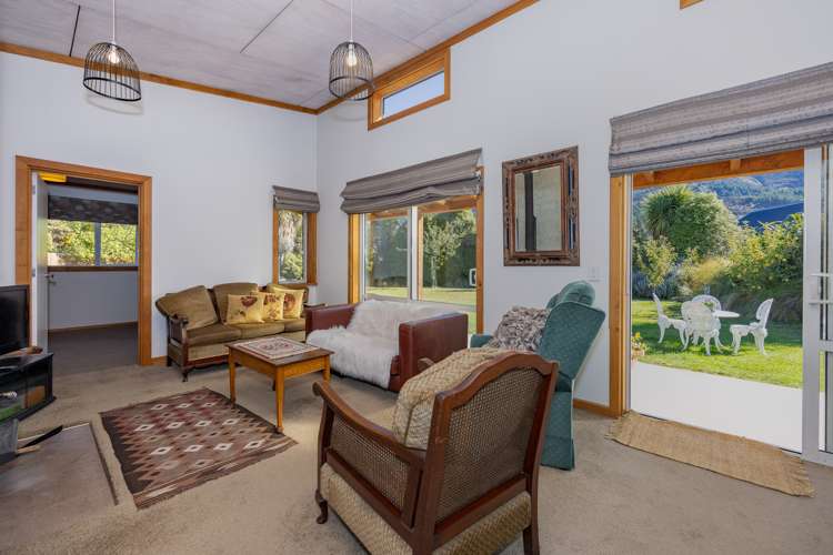 26 Hewson Crescent Lake Hawea_4