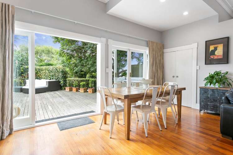 29 Seccombes Road Epsom_7