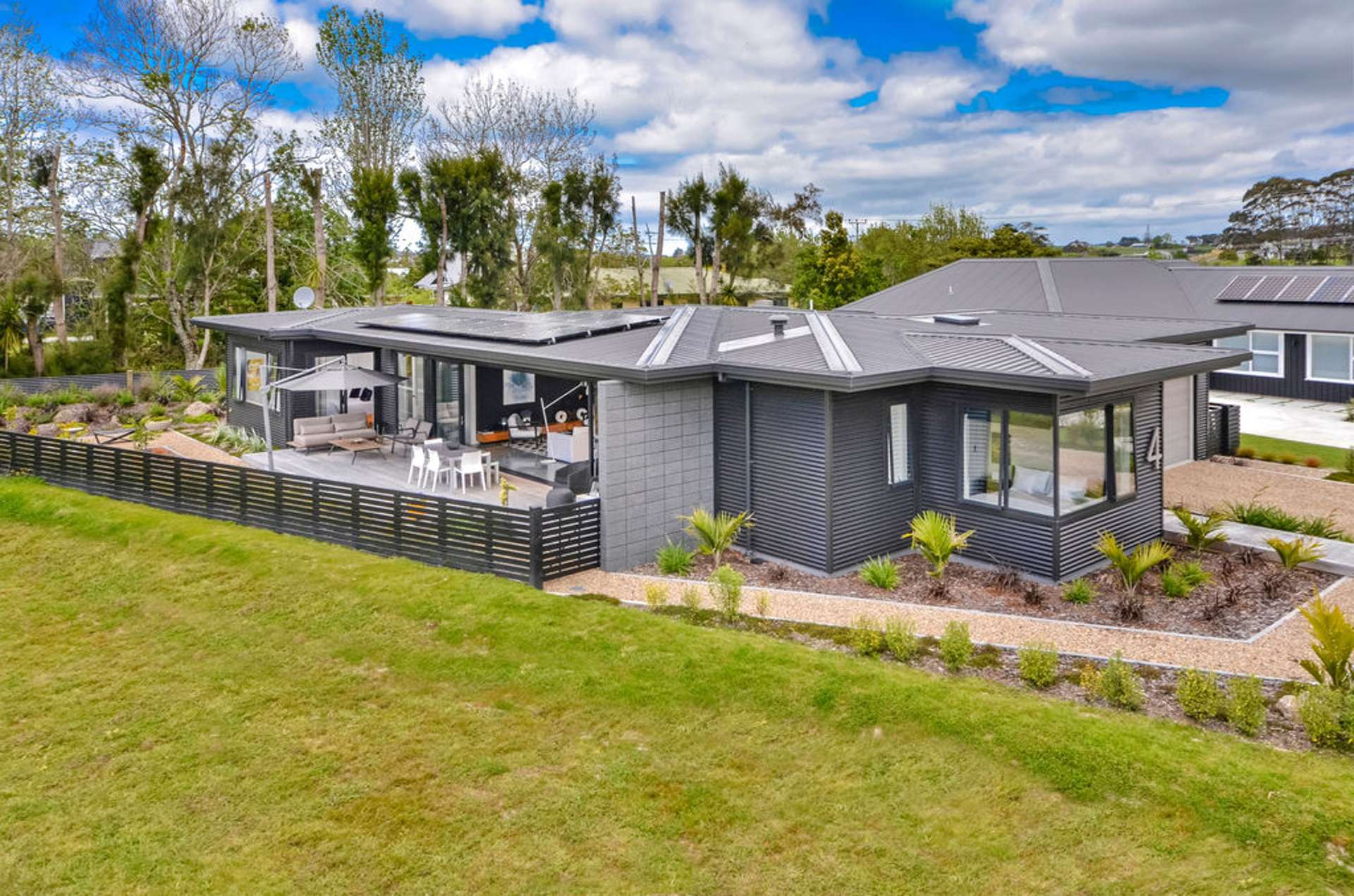 4 Awanui Crescent Matakana_0