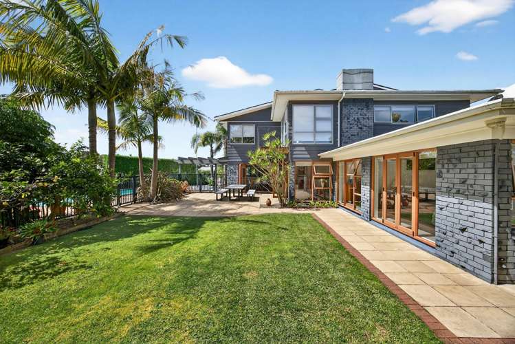 14 Davita Place Farm Cove_30