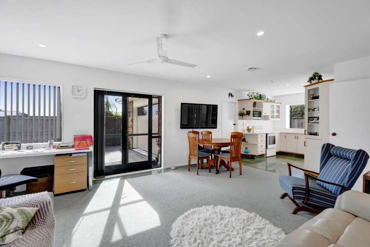 35a Tukapa Street Westown_7