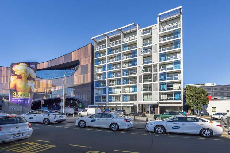 1C/42 Cable Street Te Aro_21