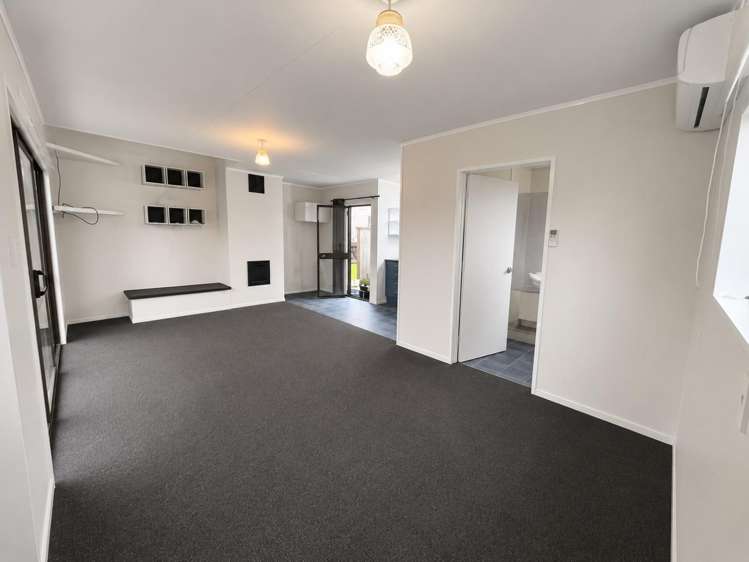 19 CARLISLE STREET Greerton_12