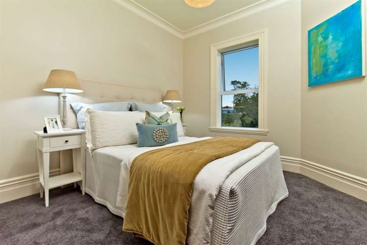 34 Bernard Magnus Lane Greenhithe_14