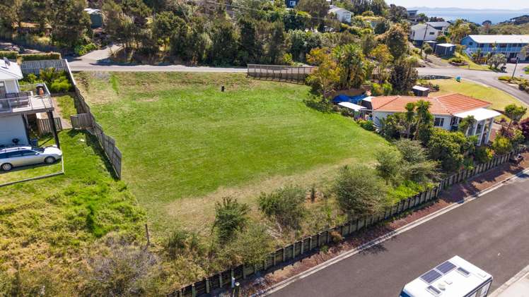5 Hibiscus Avenue Cable Bay_1