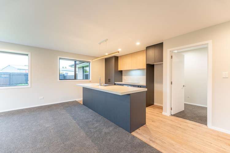 9 Whitehaven Street Weston_11