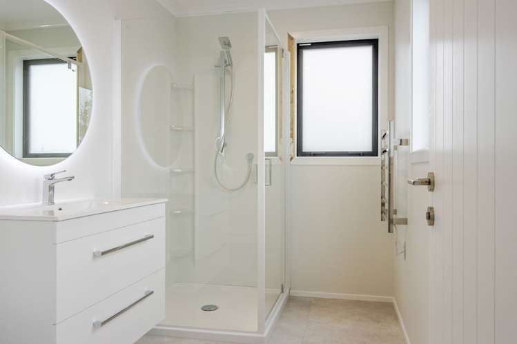 2 Fordyce Court West End_7