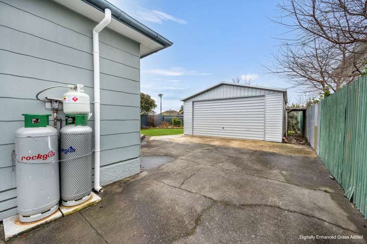 1210 Beatty Place Mayfair_13