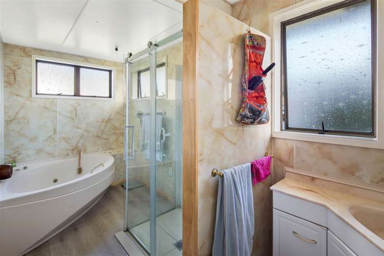 84 Wilkie Crescent Naenae_7