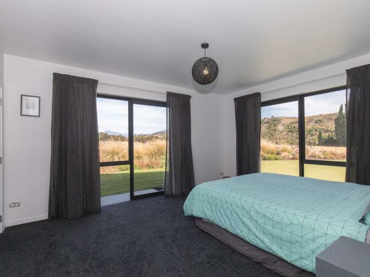 21 Hikuwai Drive Albert Town_8