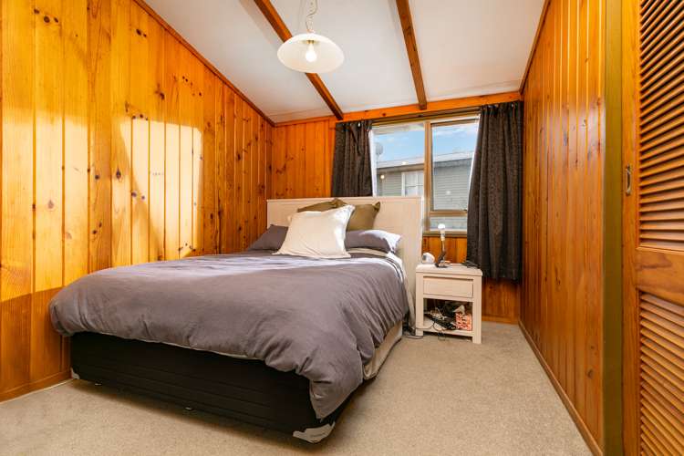 123 Captain Scott Road Glen Eden_9