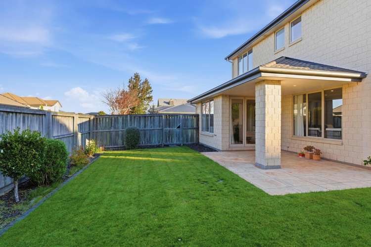 25 Applefield Court Northwood_23