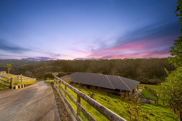 92 Taiapa Valley Road Muriwai_38