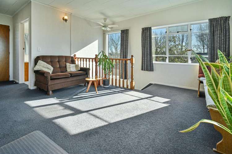 112 Lyndhurst Road Frimley_18