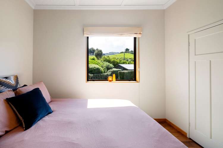 8 Tiwarawara Lane Puketotara_29