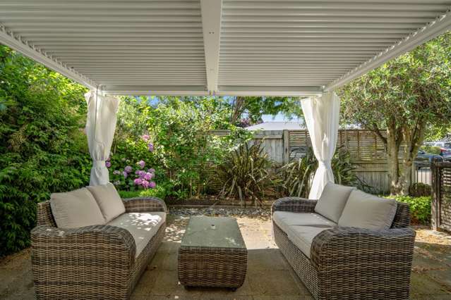 Springlands Stunner!