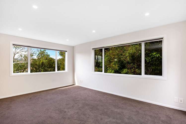 3A Hillview Crescent Paparangi_19